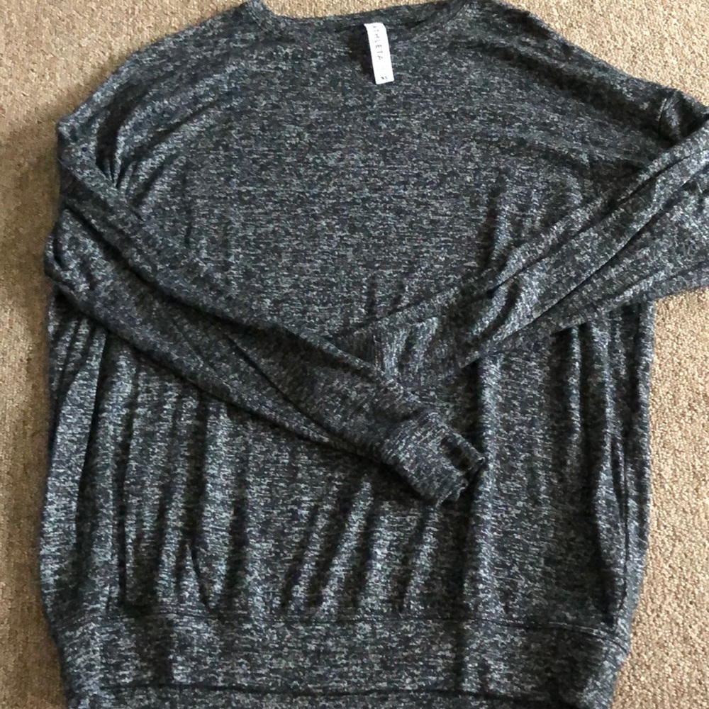 Athleta light weight heathered long sleeve